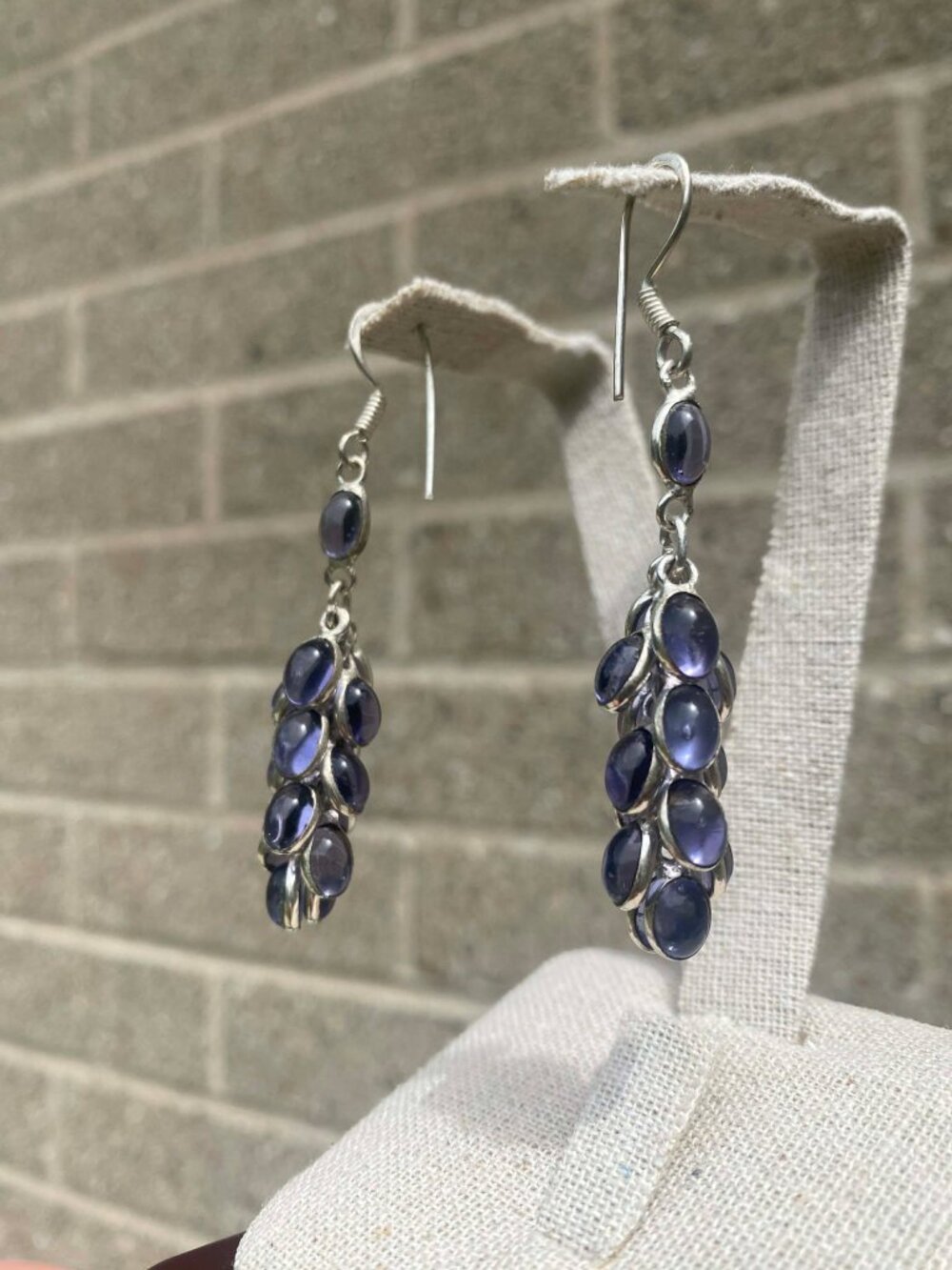 silver tone grape 🍇 like cluster earrings - Picture 2 of 6